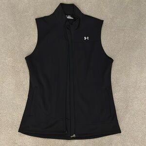 Excellent condition women’s medium light vest